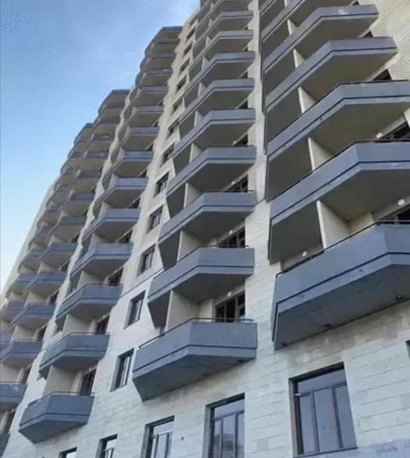 Beautiful Apartment With 3 Balconies In The Center Of Yerevan Exterior photo