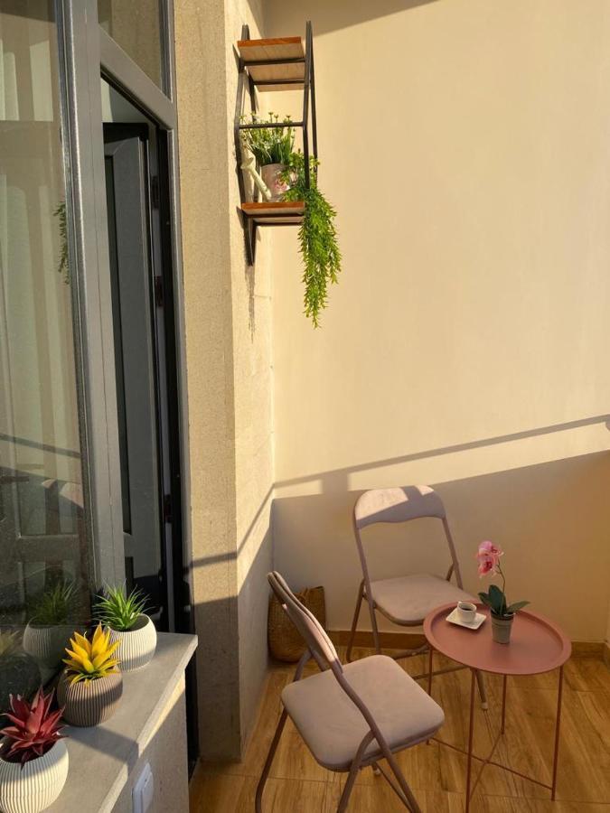 Beautiful Apartment With 3 Balconies In The Center Of Yerevan Exterior photo